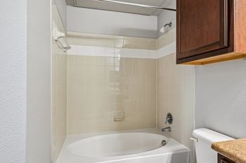 Ceramic tile bath
